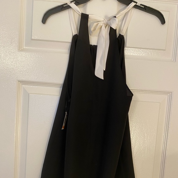 Bar 111 Halter Top - Picture 6 of 6